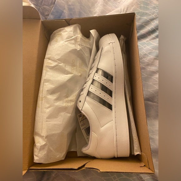 NWOT MEN 10 WOMEN 11 Adidas Originals White Shell Top, Transparent Clear Stripes - Picture 10 of 10